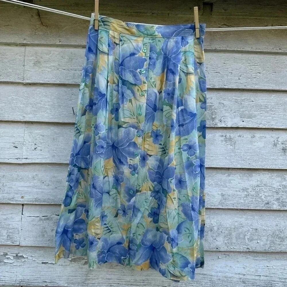 Alfred Dunned vintage skirt size 10 in excellent condition elastic waist